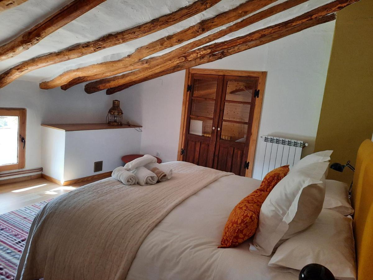 La Sargantana Turismo Rural Santa Cruz de Nogueras Exteriör bild